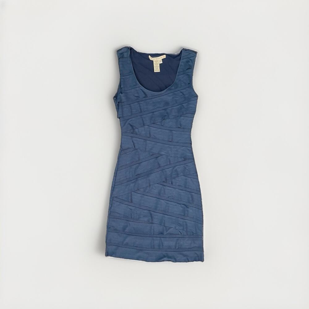 Max Studio Blue Sleeveless Knit Bodycon Dress Ruffle Layered Scoop Knee S NWOT